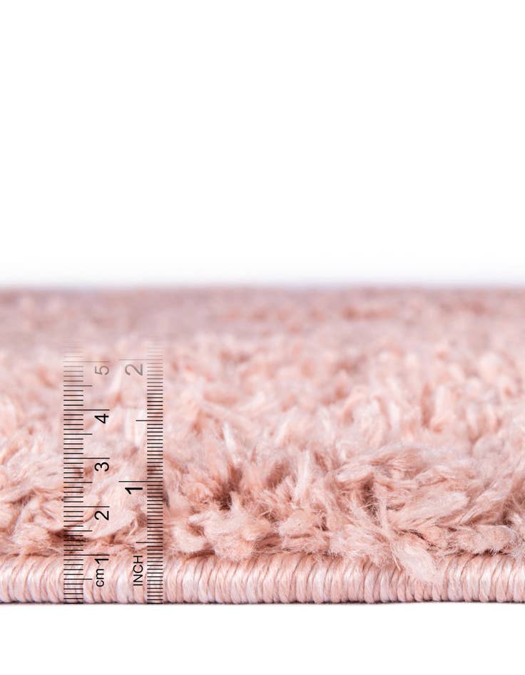Detail image of 7' 7 x 10' Zermatt Shag Oval Rug
