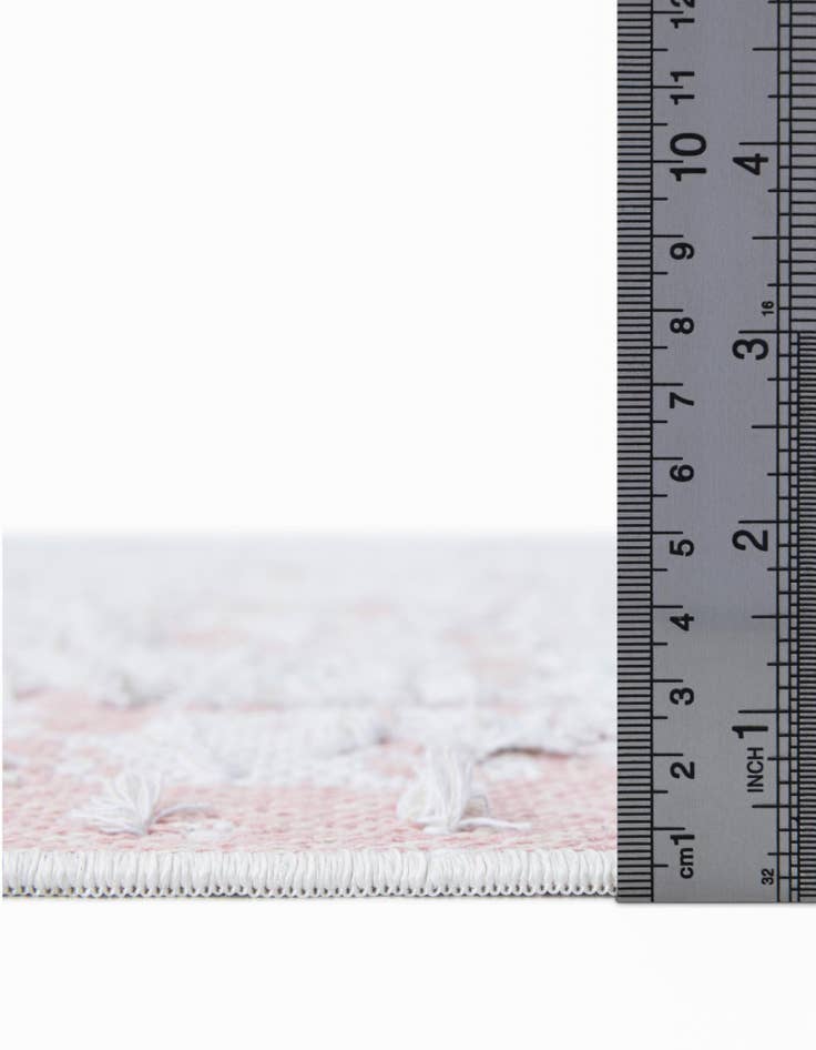 Detail image of 8' 2 x 10' Abbey Rug