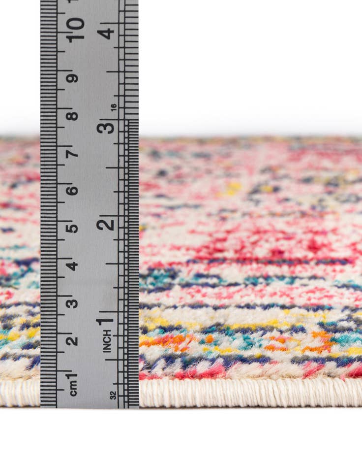 Detail image of 4' x 6' Washable Alta Rug