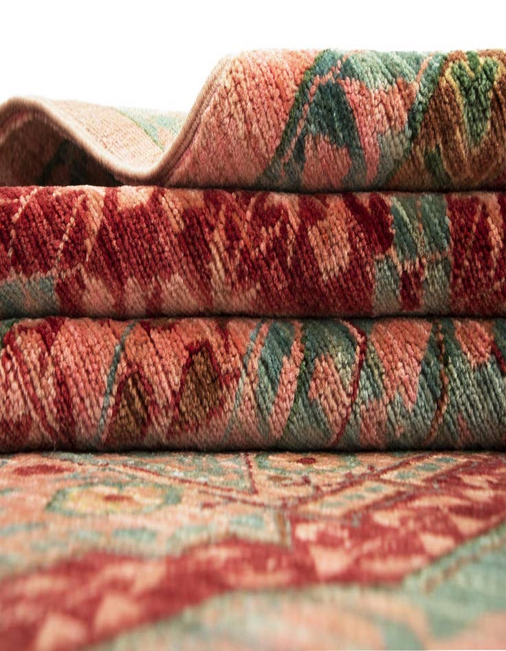 Detail image of 9' 9 x 13' 6 Amina Wool Rug