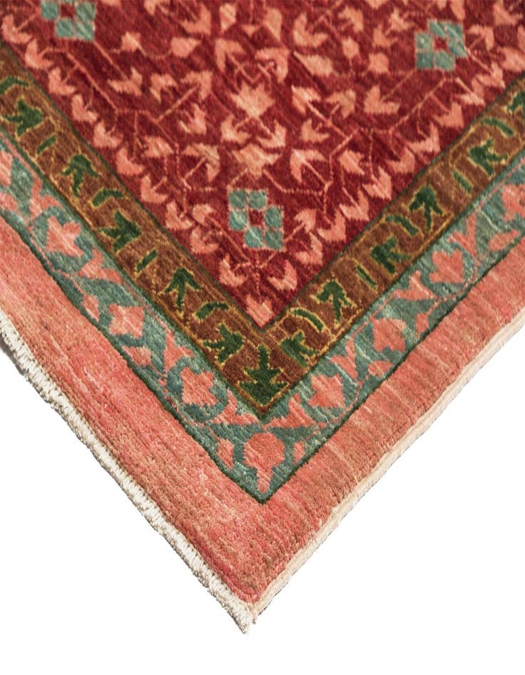 Detail image of 9' 9 x 13' 6 Amina Wool Rug