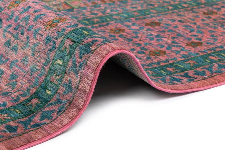 Detail image of 8' x 9' 9 Amina Wool Rug