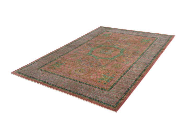 Detail image of 6' 6 x 9' 5 Amina Wool Rug