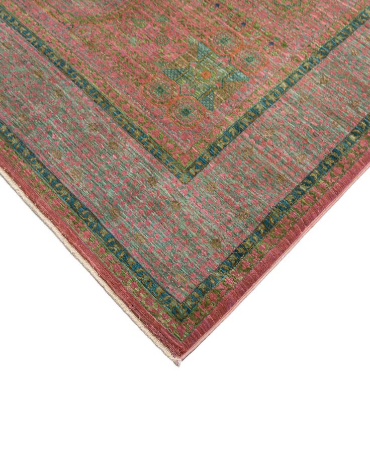 Detail image of 6' 6 x 9' 5 Amina Wool Rug