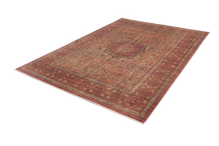 5' 5 x 7' 11 Amina Rug