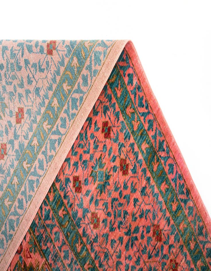 Detail image of 8' 3 x 10' 4 Amina Wool Rug