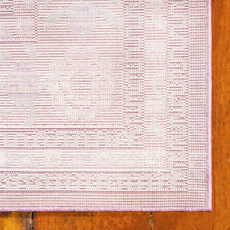 Detail image of 6' x 9' Aqua Rug