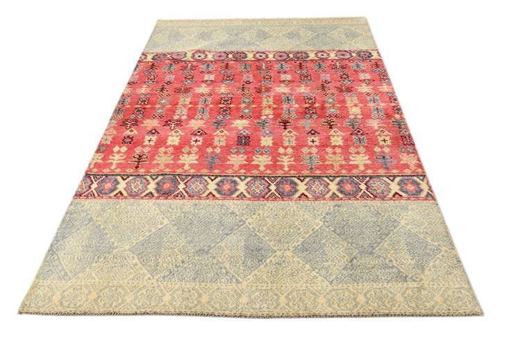 Detail image of 5' x 7' 7 Hand Knotted Ariana Ziegler Rug