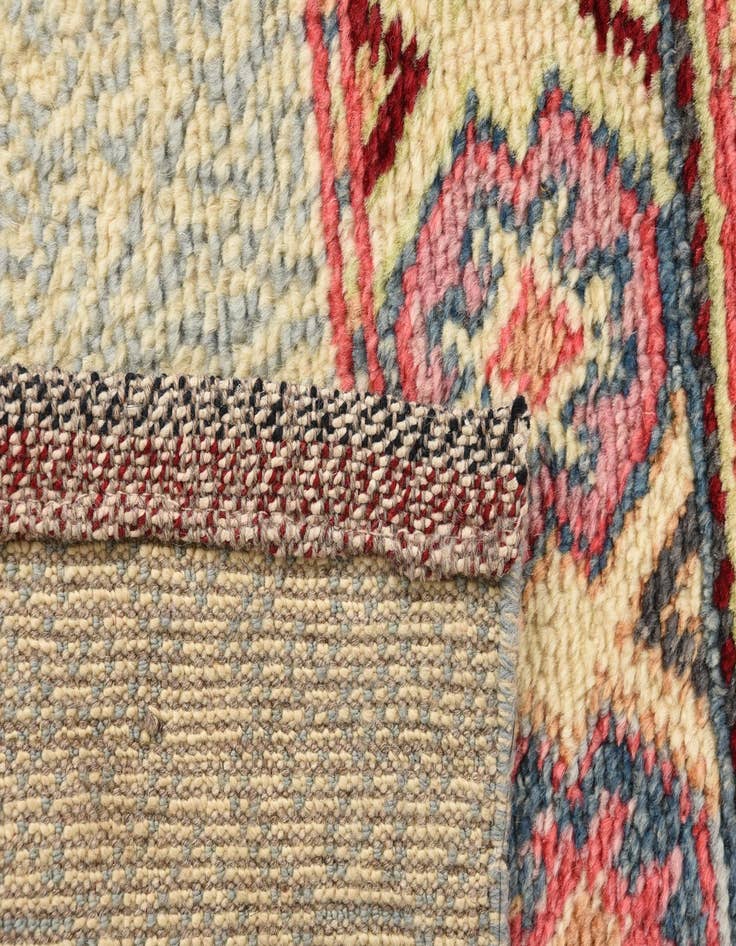 Detail image of 5' x 7' 7  Hand Knotted Ariana Ziegler Rug