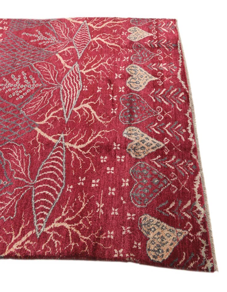 Detail image of 6' 3 x 9' 10  Hand Knotted Balouch Wool Rug