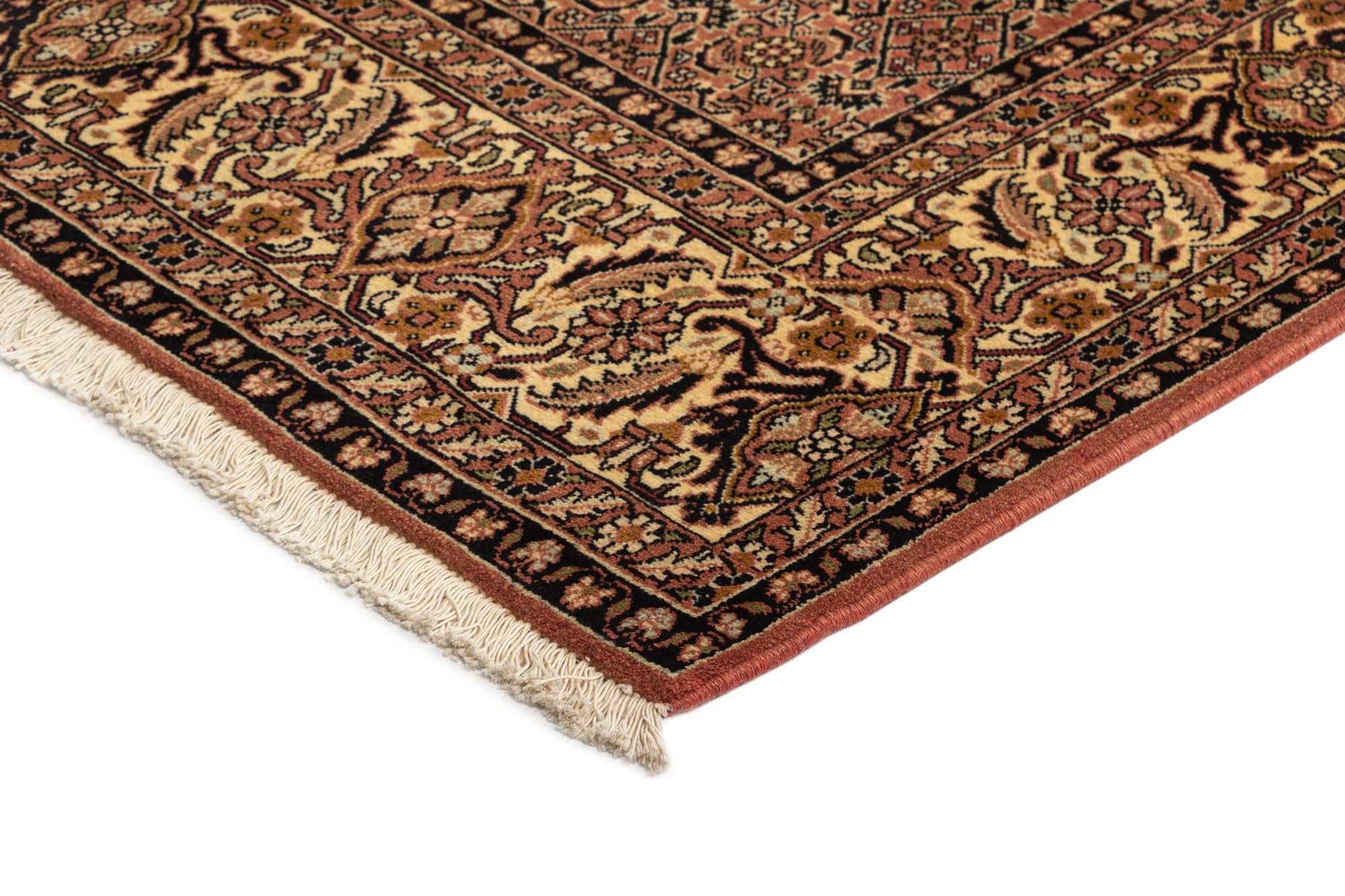 5' 9 x 8' 5 Bidjar Wool Rug