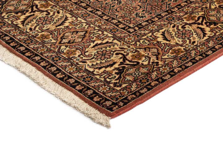 5' 9 x 8' 5 Bidjar Wool Rug