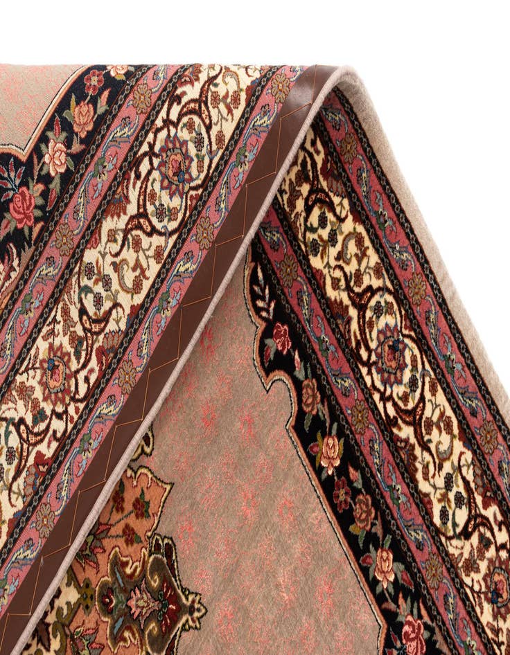 Detail image of 4' 11 x 7' 3 Bidjar Wool Rug