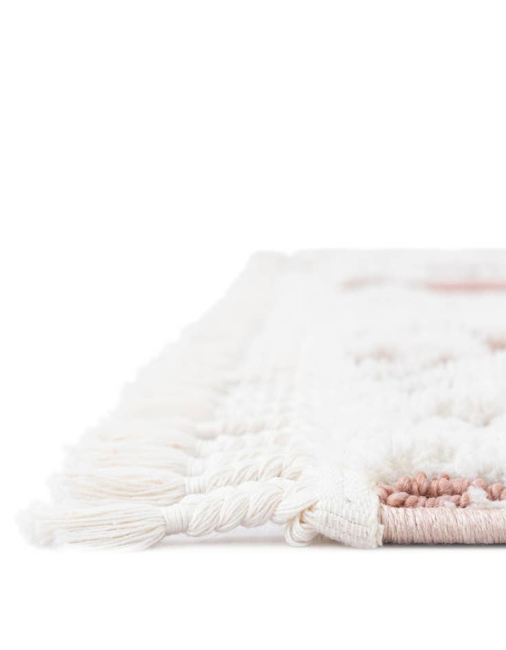Detail image of 2' x 3' Boho Rug