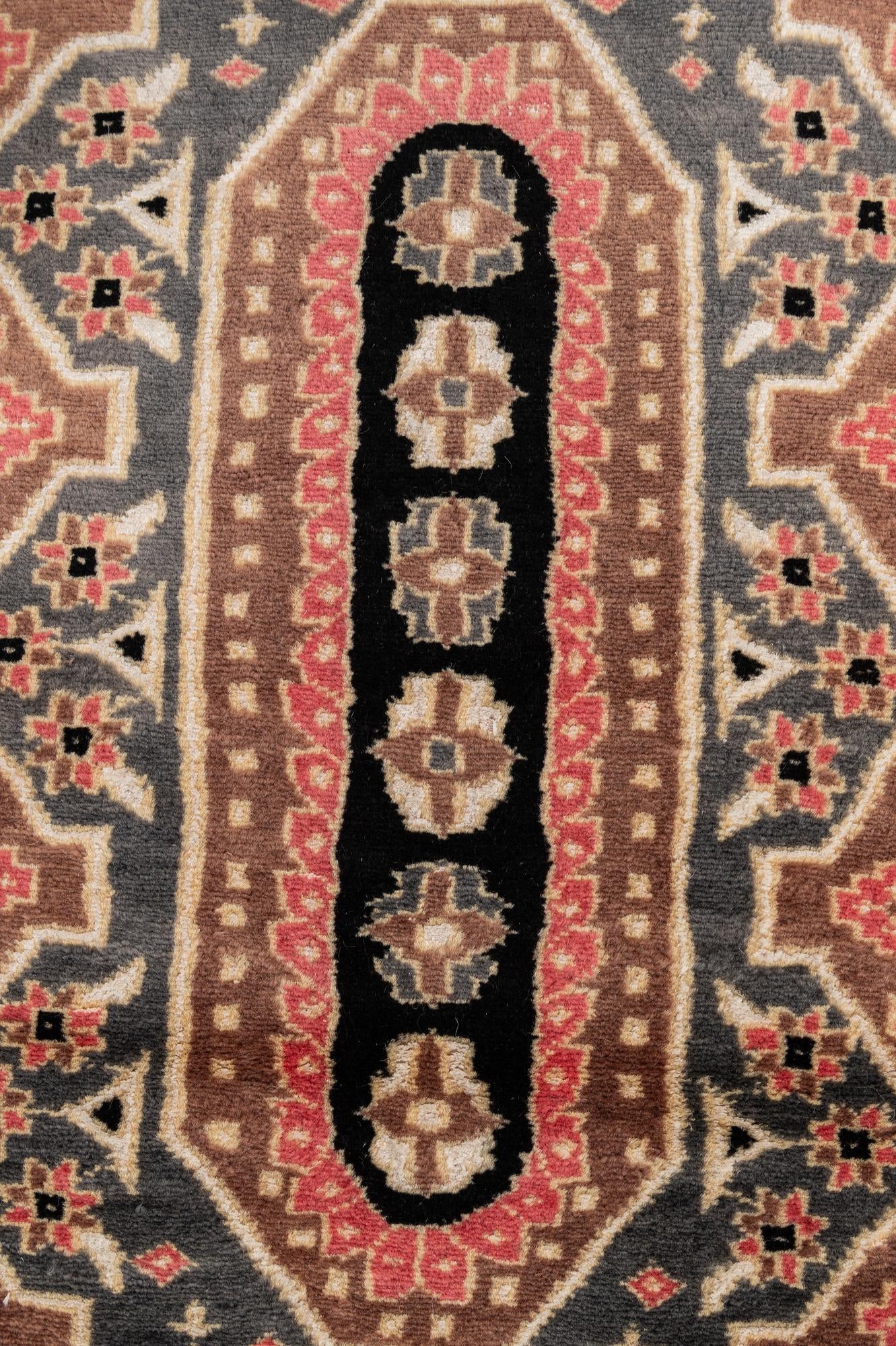 4' 1 x 6' Hand Knotted Bokhara Oriental Rug