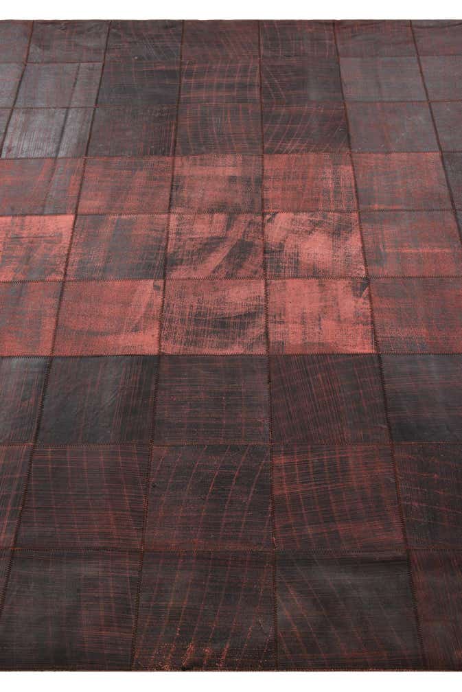 5' 7 x 8' Cowhide Rug