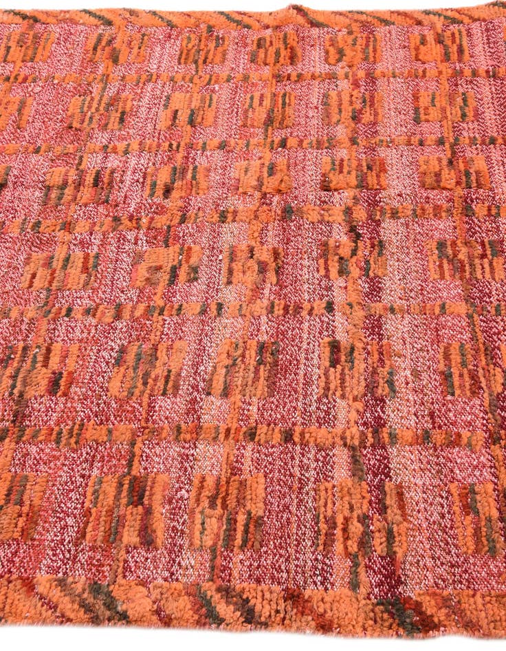 Detail image of 4' 7 x 7' 3 Hand Knotted Darya Wool Rug