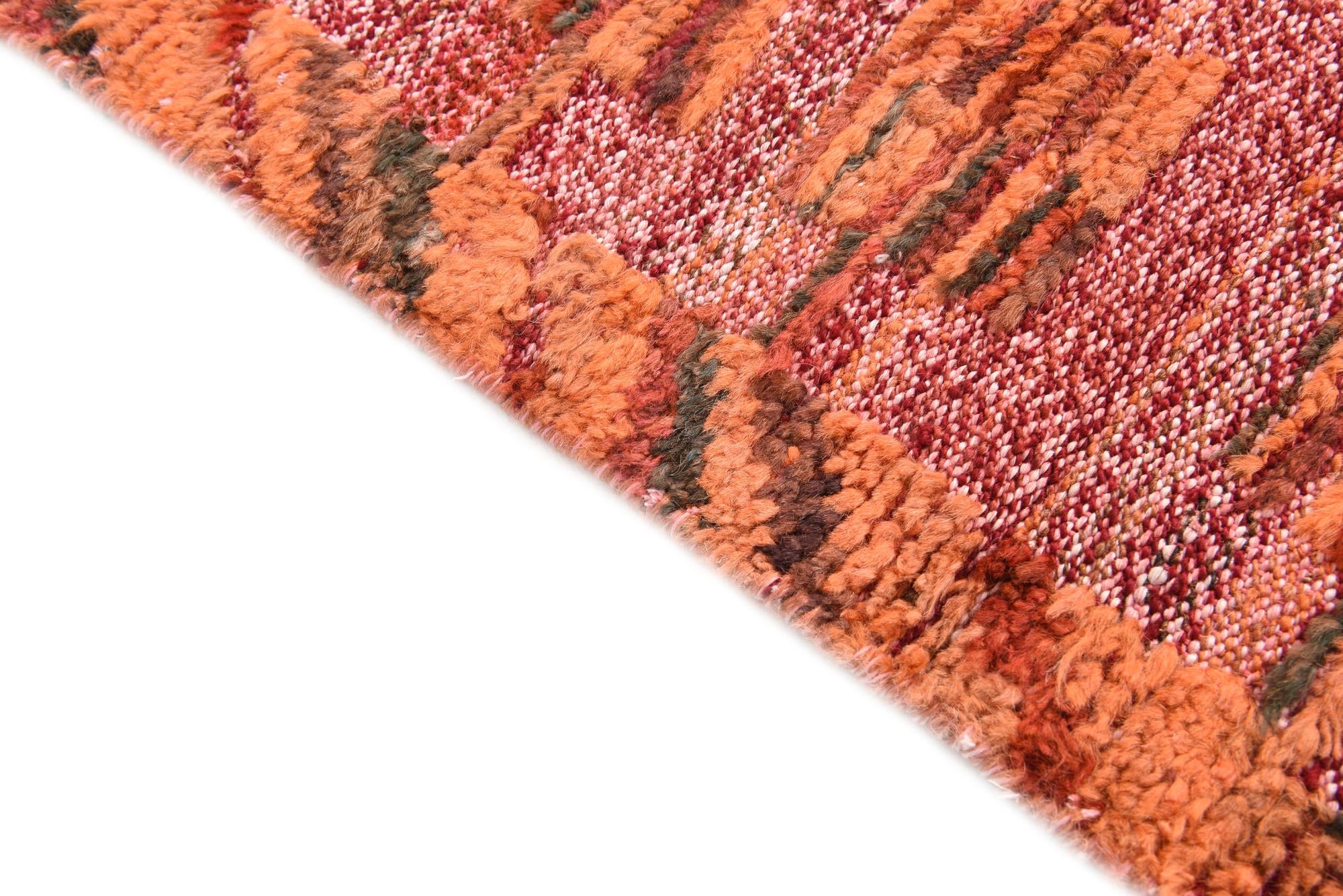 4' 7 x 7' 3 Hand Knotted Darya Wool Rug