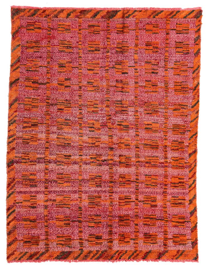 Detail image of 4' 7 x 7' 3 Hand Knotted Darya Wool Rug