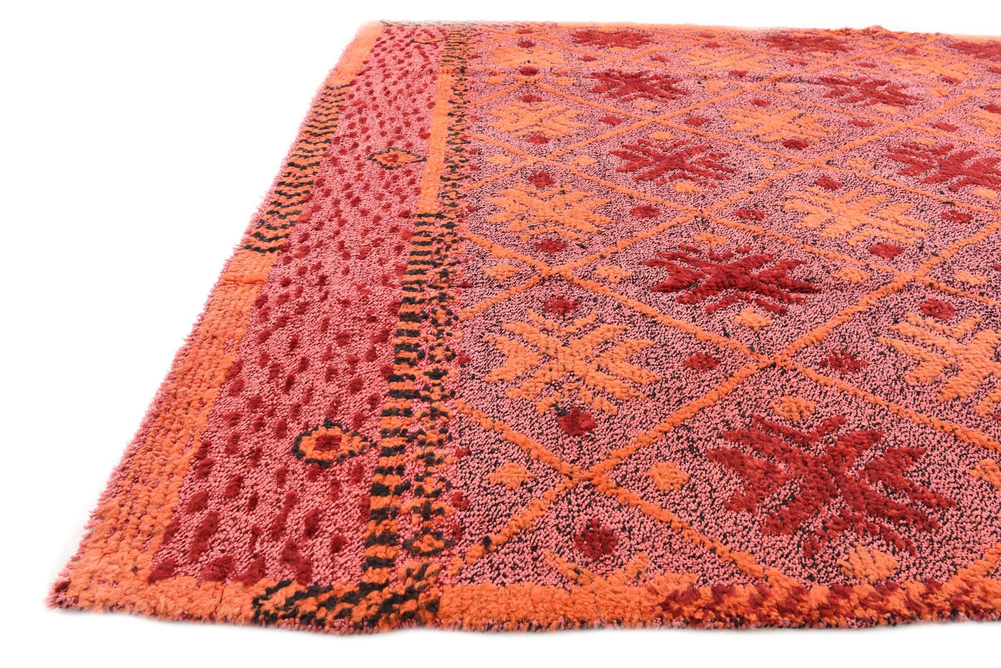 5' 10 x 8' 1 Hand Knotted Darya Wool Rug