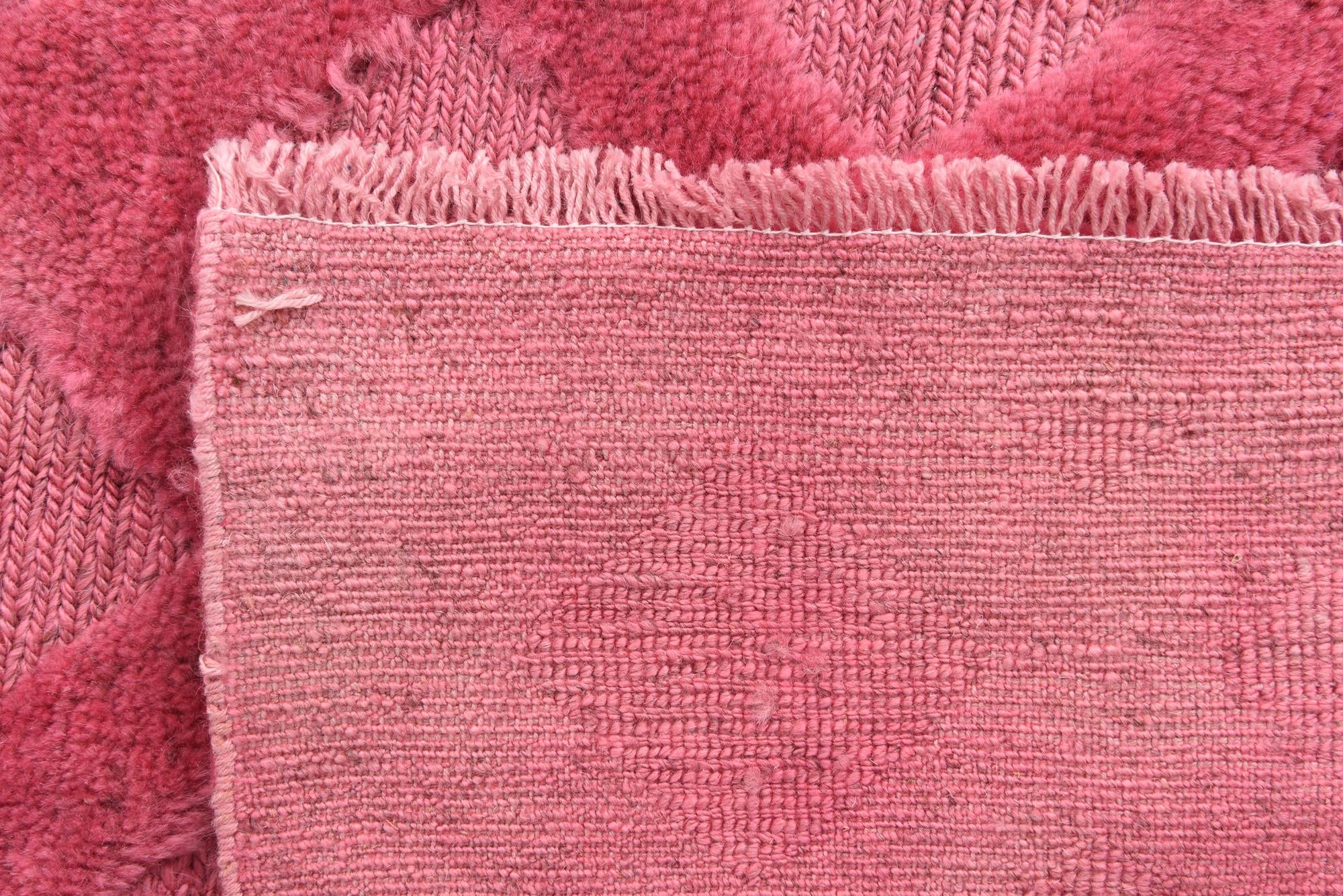 5' 9 x 8' 3 Hand Knotted Darya Wool Rug