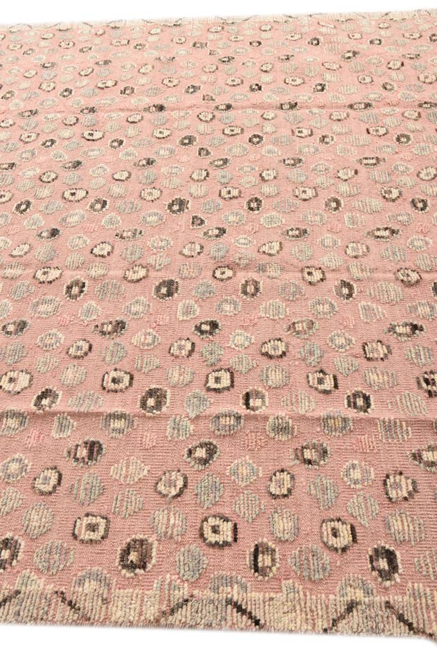 Detail image of 8' 5 x 10' Hand Knotted Darya Wool Rug