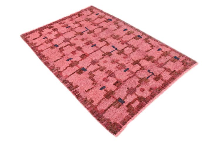 Detail image of 4' 1 x 6' Hand Knotted Darya Wool Rug