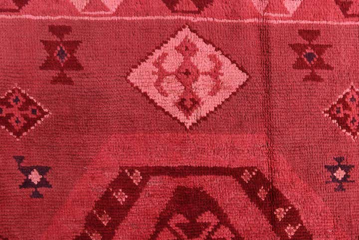 6' 4 x 10' Hand Knotted Darya Rug