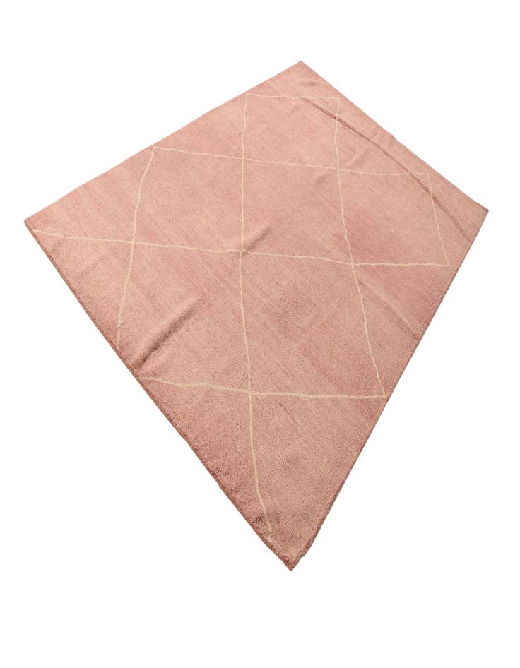 Detail image of 5' 6 x 8' 6  Hand Knotted Darya Wool Rug