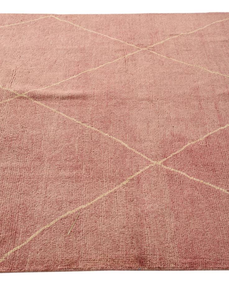 Detail image of 5' 6 x 8' 6  Hand Knotted Darya Wool Rug