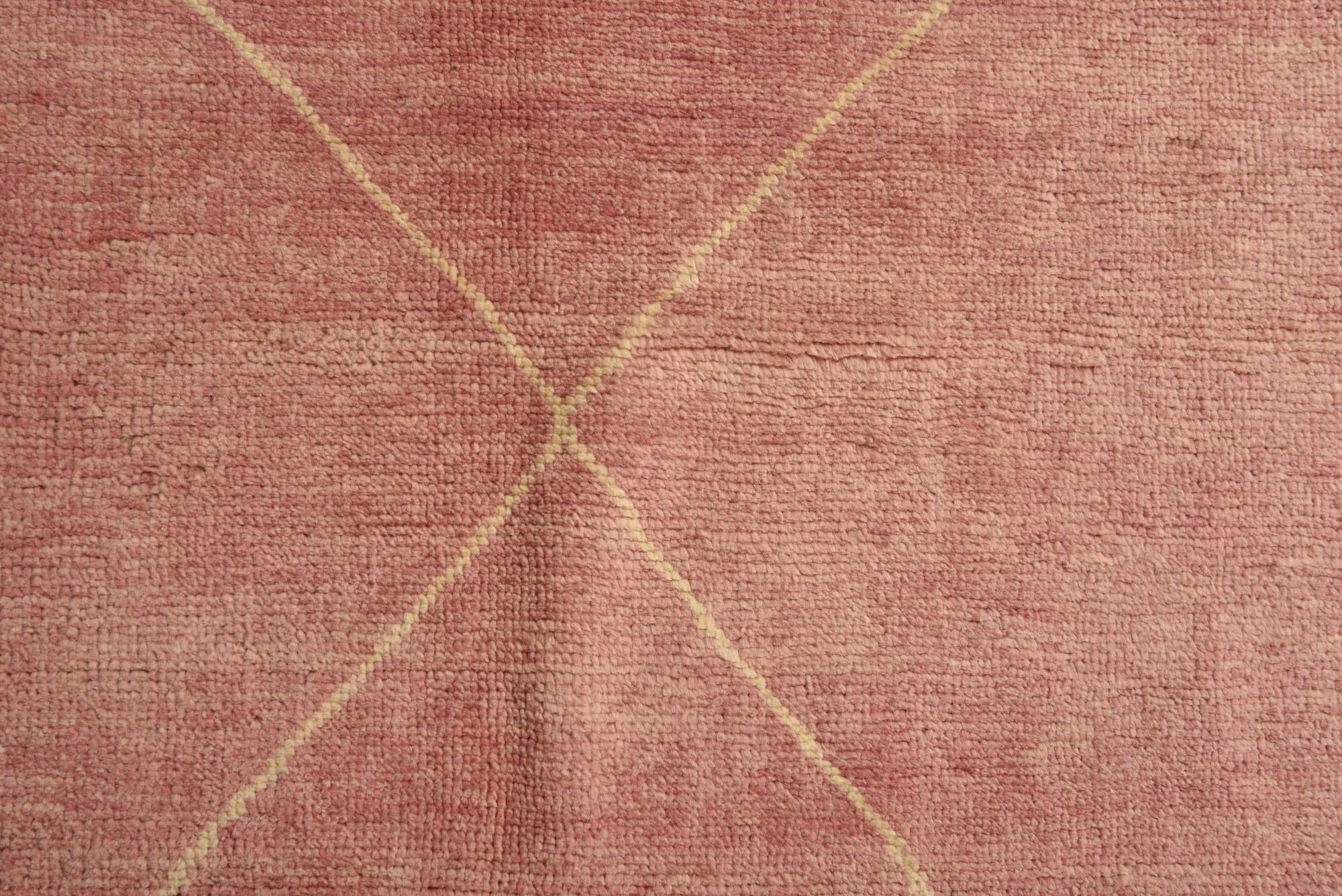 5' 6 x 8' 6 Hand Knotted Darya Wool Rug
