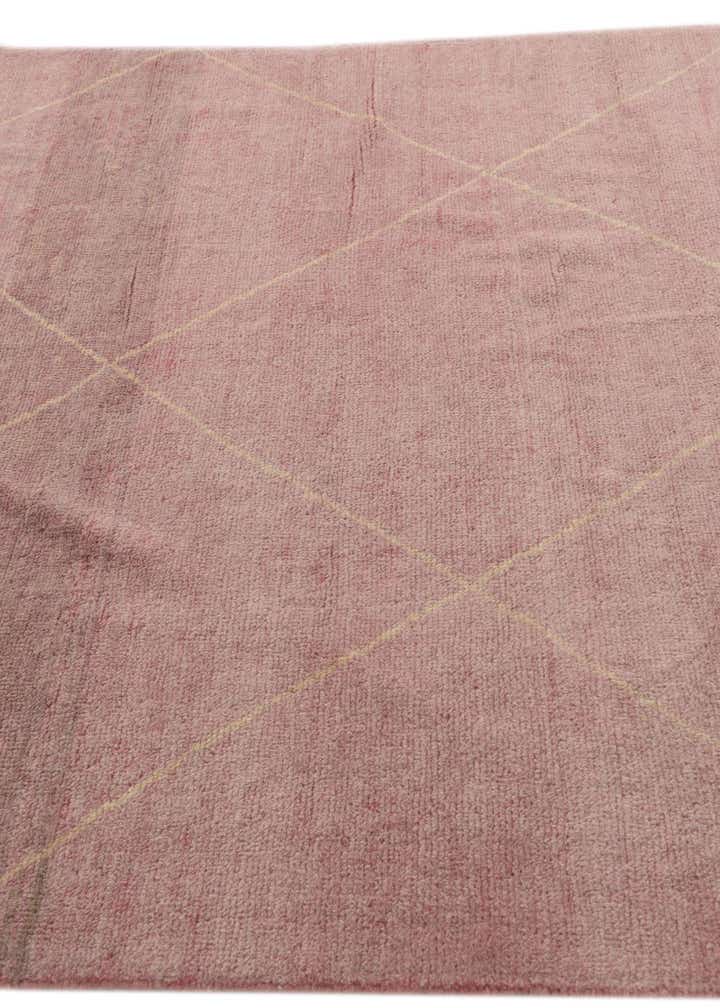 5' 7 x 8' Hand Knotted Darya Wool Rug