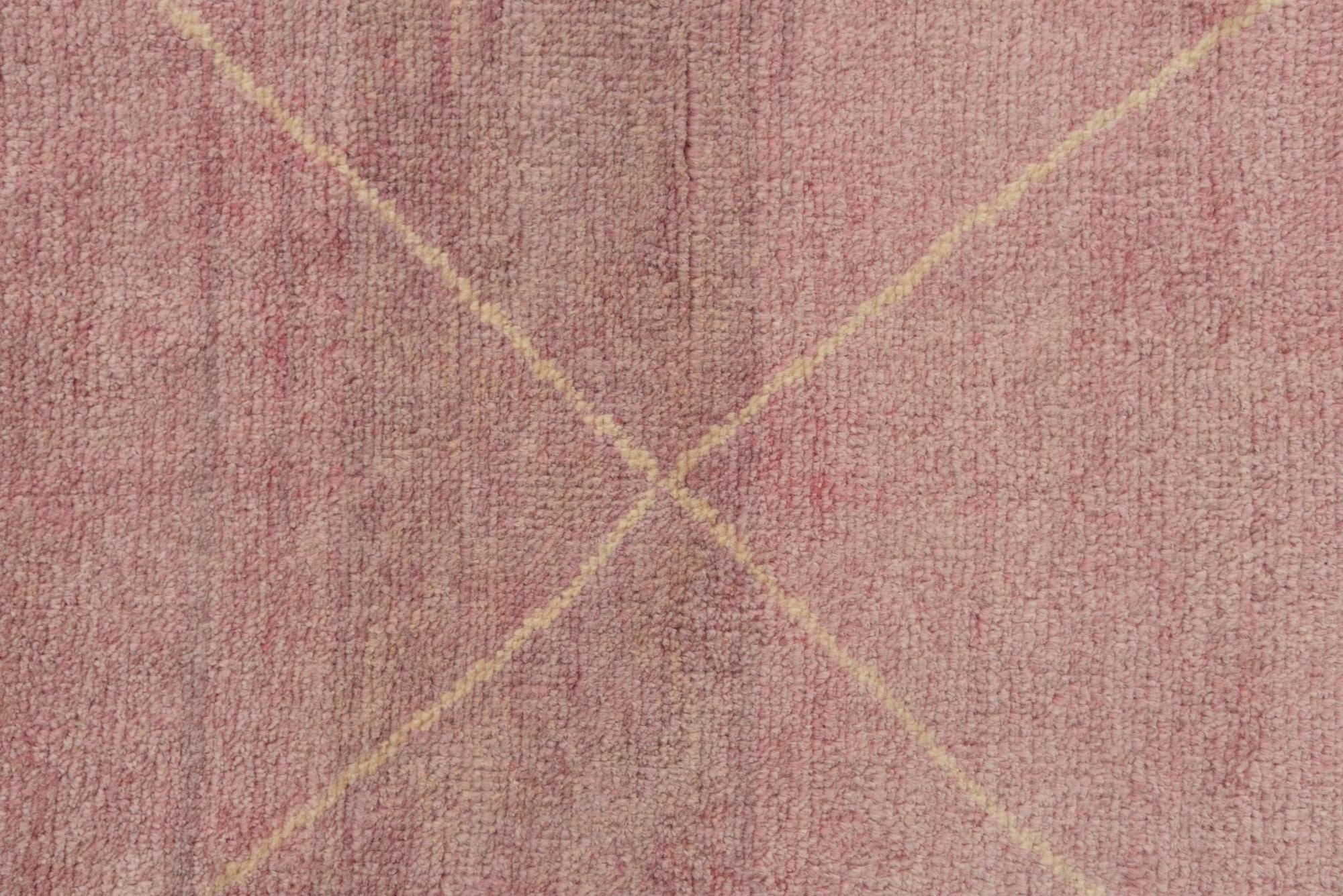 5' 7 x 8' Hand Knotted Darya Wool Rug