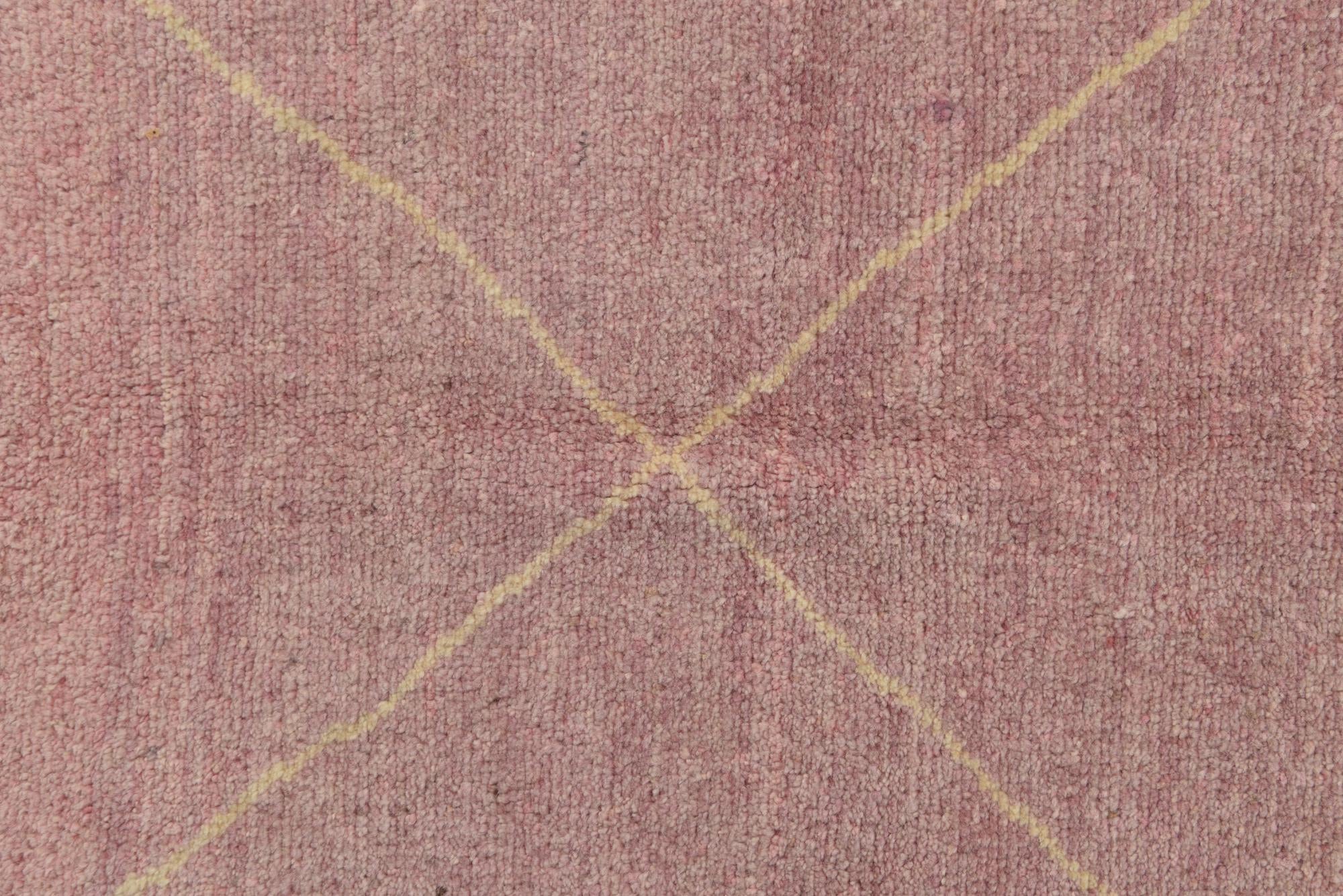 5' 7 x 8' 5 Hand Knotted Darya Wool Rug