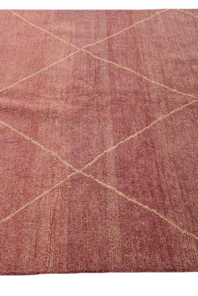 5' 7 x 8' Hand Knotted Darya Wool Rug