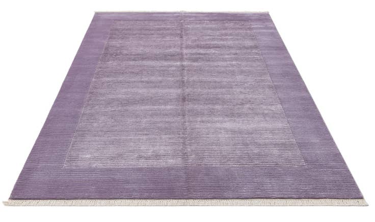 Detail image of 5' 7 x 8' Darya Rug