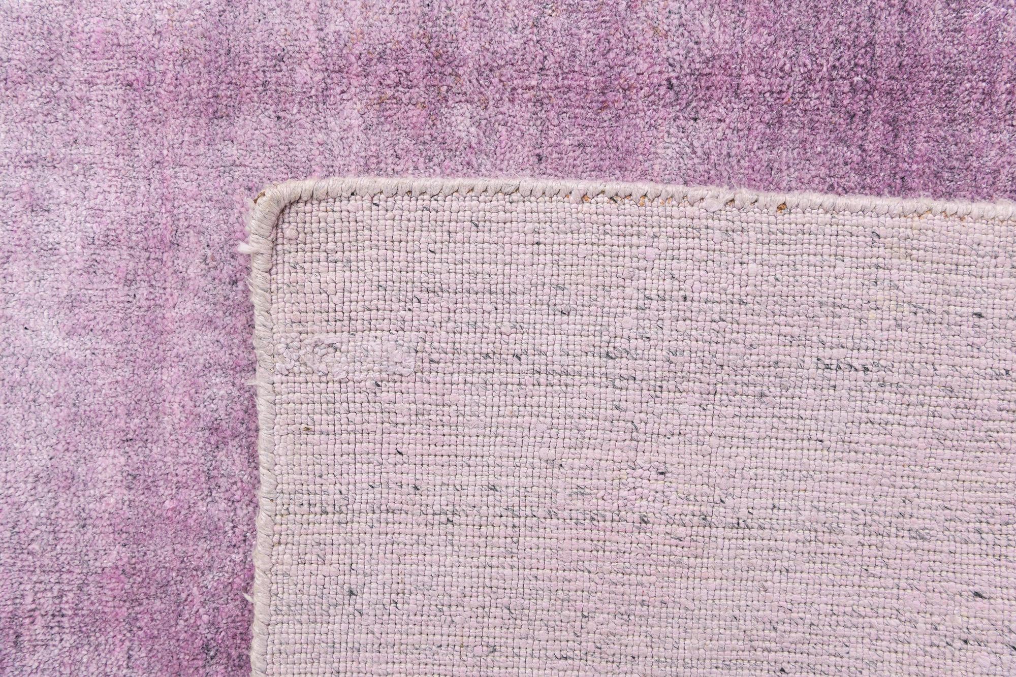5' 7 x 7' 9 Darya Rug