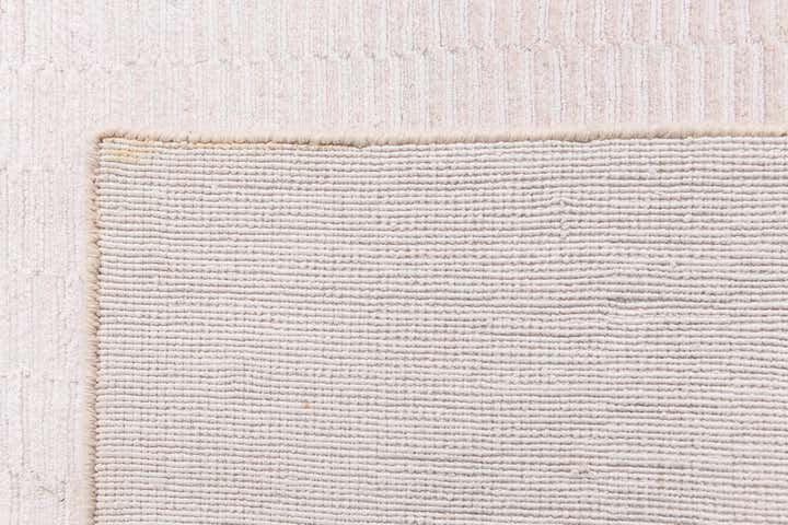 5' 5 x 7' 9 Darya Rug