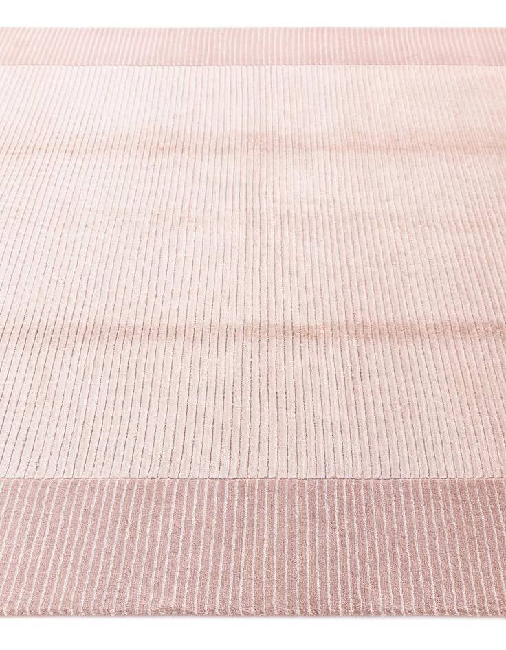 Detail image of 5' 8 x 7' 11 Darya Rug