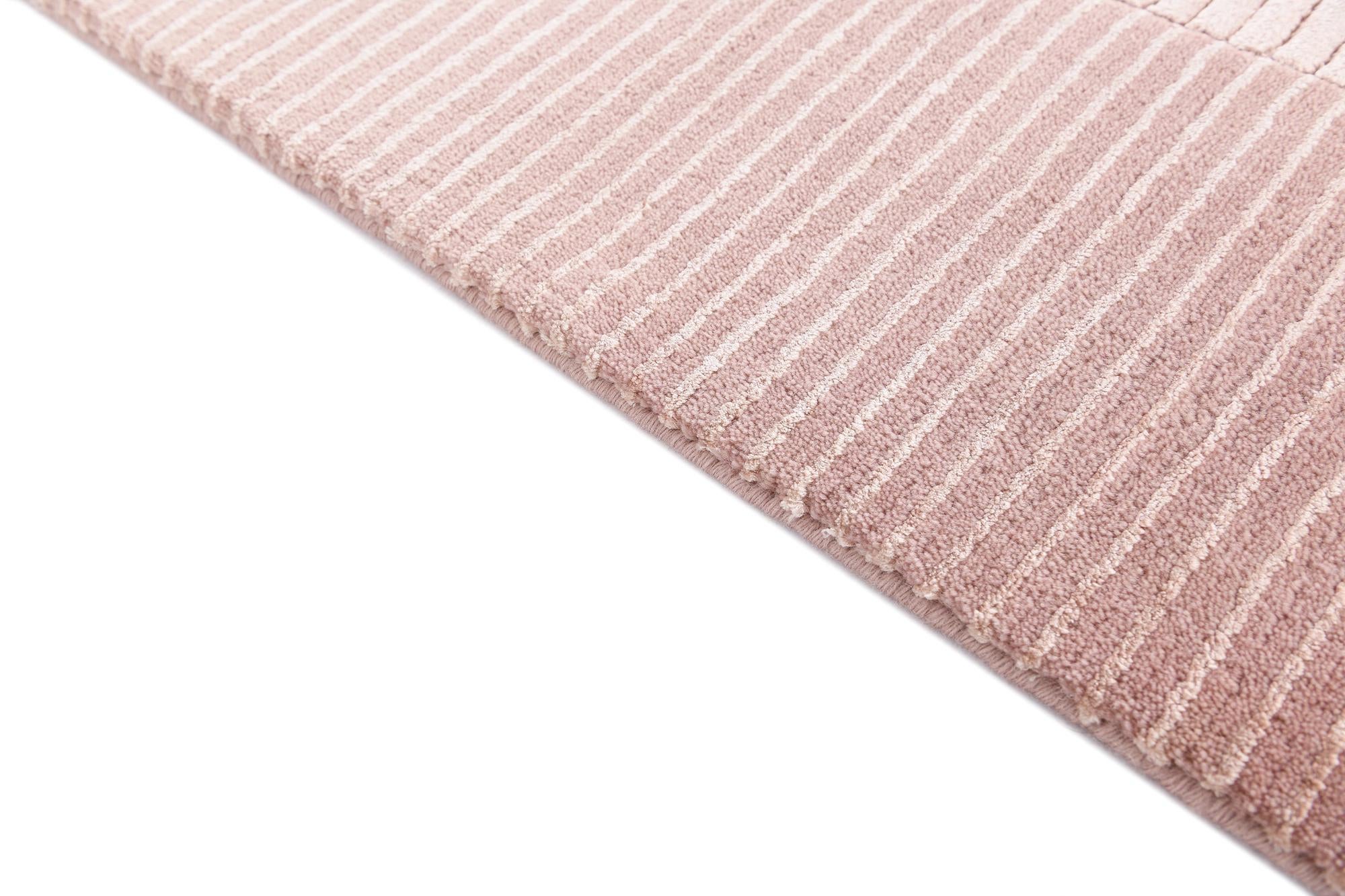 5' 8 x 7' 11 Darya Rug