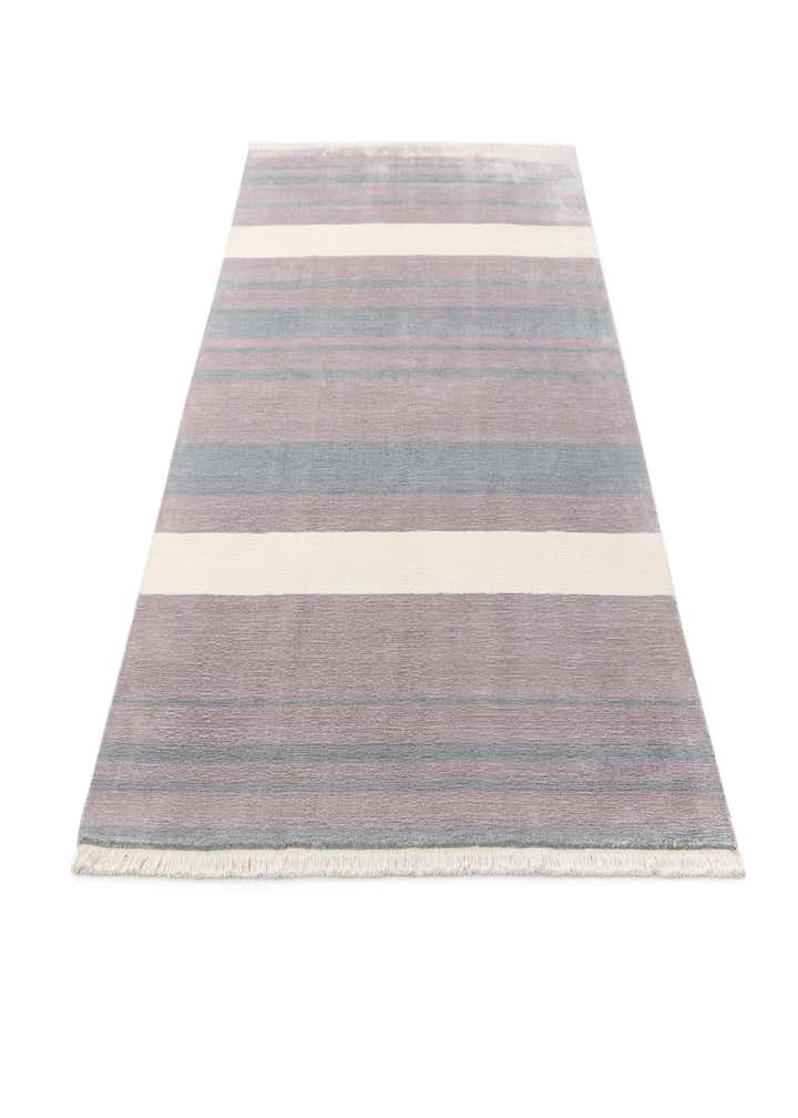 5' 7 x 7' 10 Darya Rug