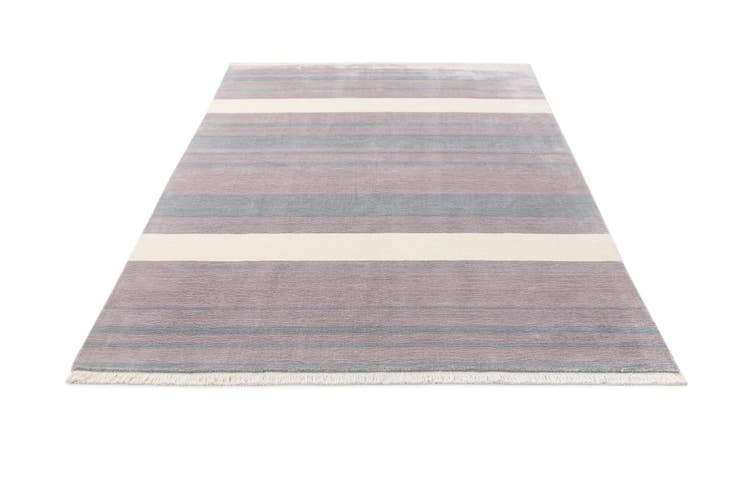 Detail image of 5' 7 x 7' 10 Darya Rug