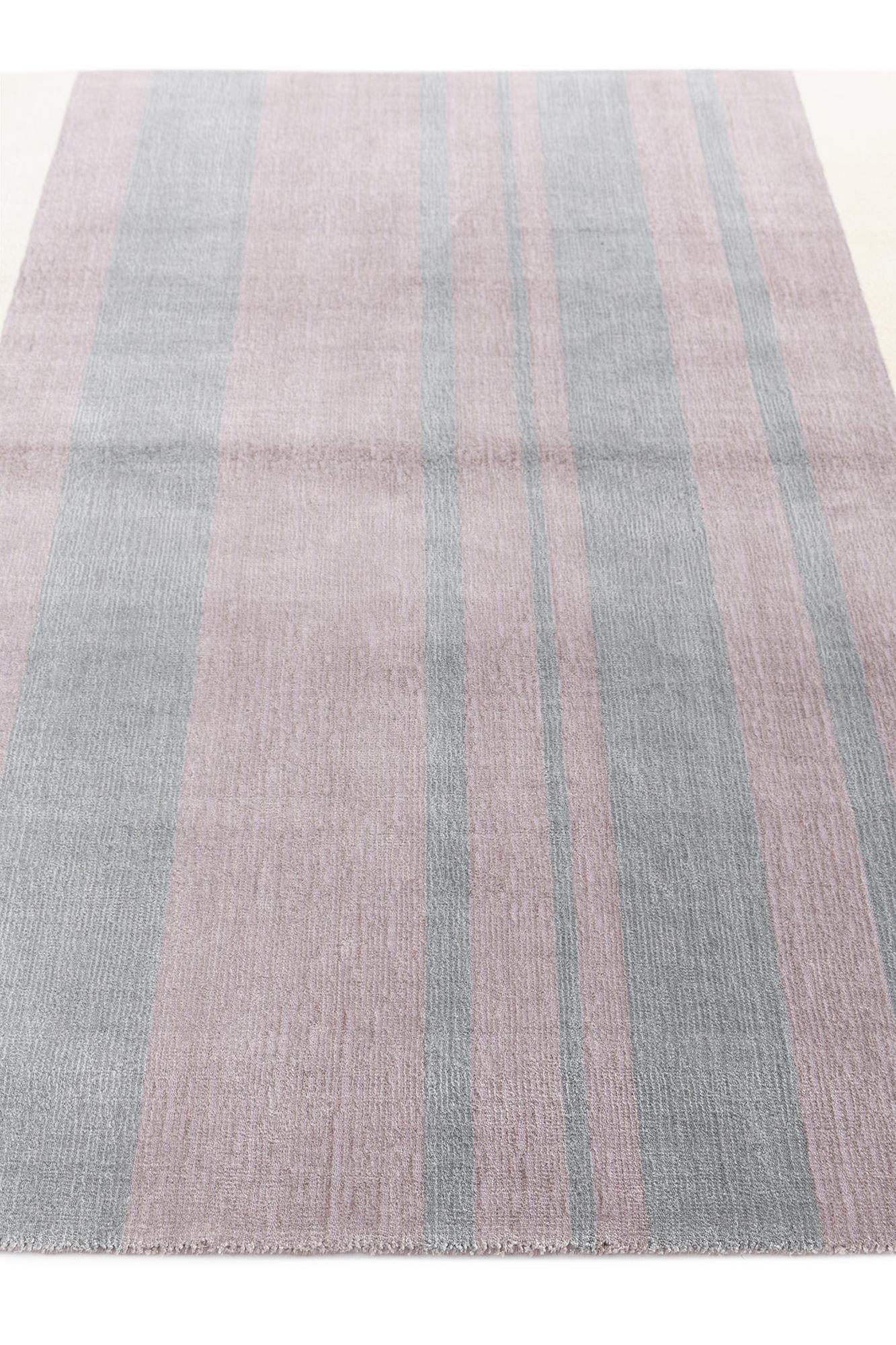 5' 7 x 7' 10 Darya Rug