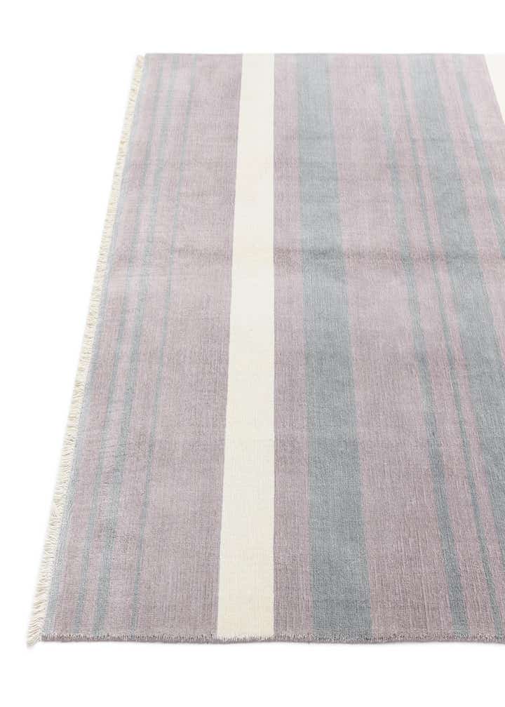 5' 7 x 7' 10 Darya Rug