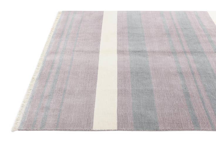 Detail image of 5' 7 x 7' 10 Darya Rug