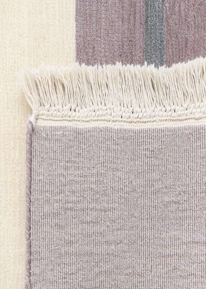 5' 7 x 7' 10 Darya Rug