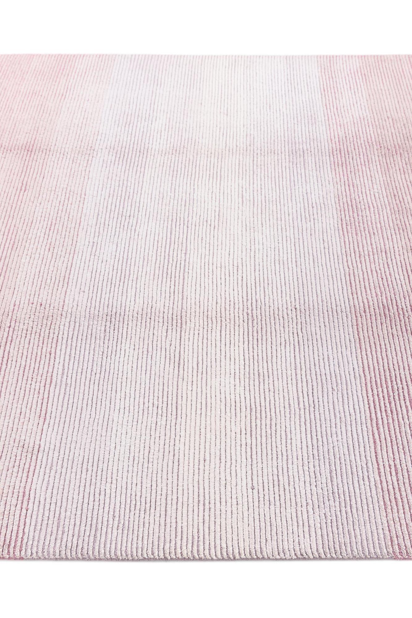 5' 7 x 7' 7 Darya Rug