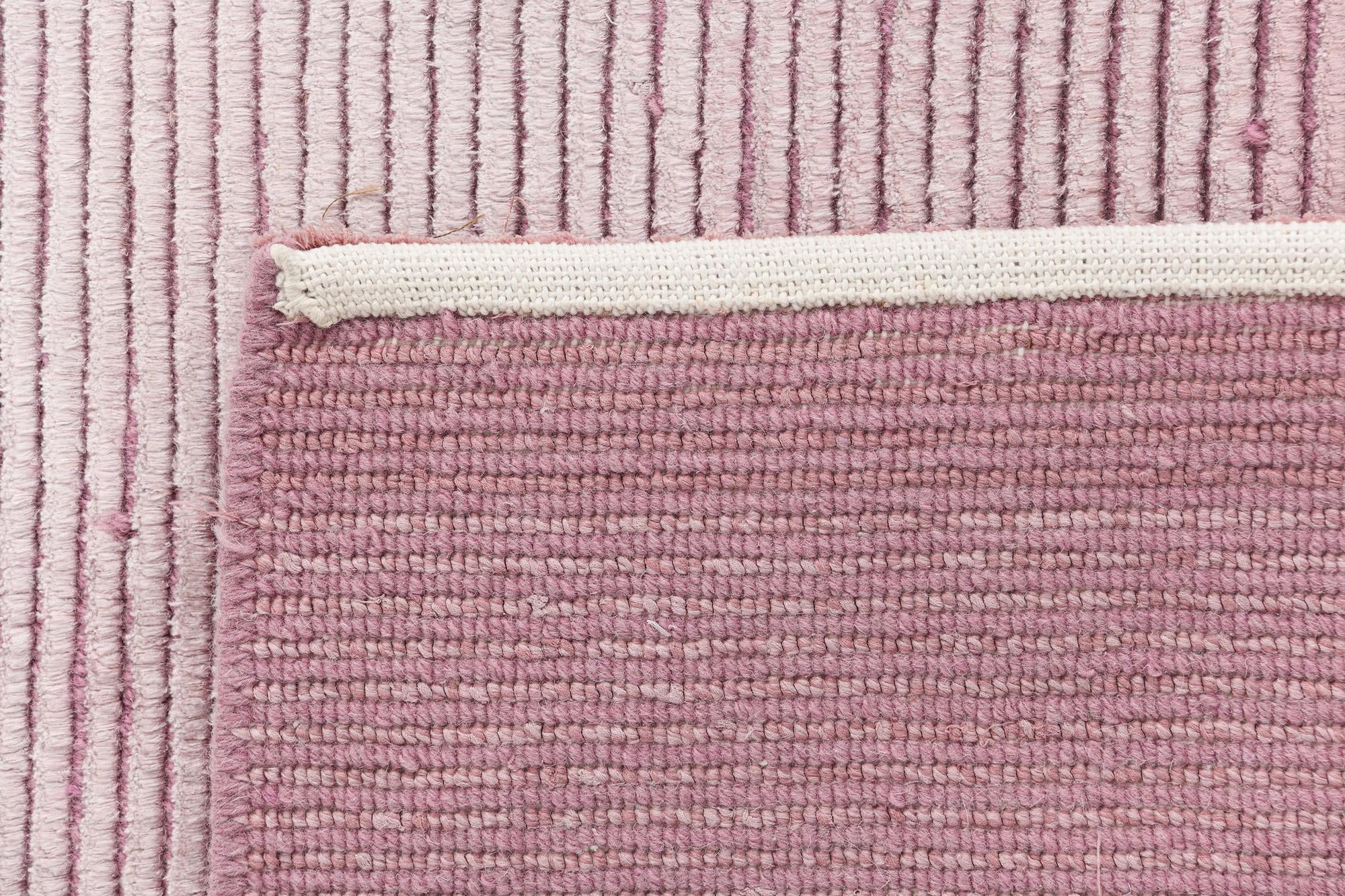5' 7 x 7' 7 Darya Rug