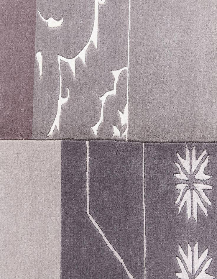 Detail image of 5' 7 x 7' 10 Darya Rug