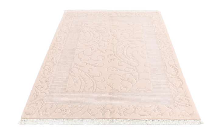 4' 5 x 6' 2 Darya Rug